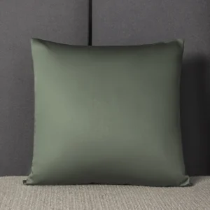 funda cojín seda verde oliva 55x55 - FundasCojines.com