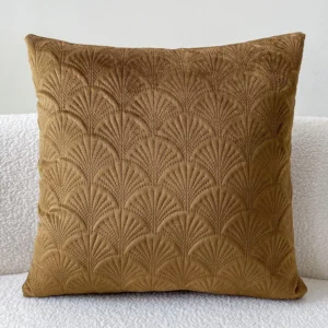 funda cojín festoneado marron 45x45 - FundasCojines.com